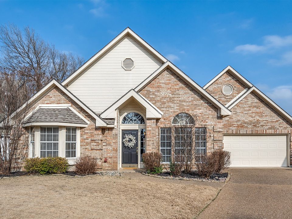 1st image of 603 Summer Hill Ct