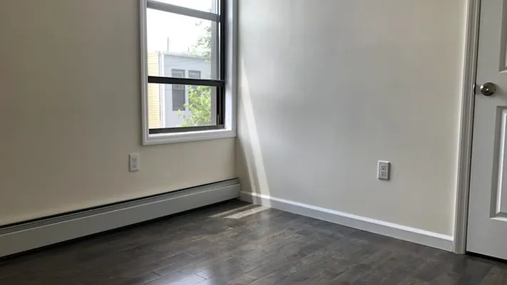 Rented by Nooklyn NYC LLC | media 35