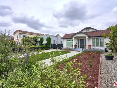 1043 S Victoria Ave, Los Angeles, CA, 90019