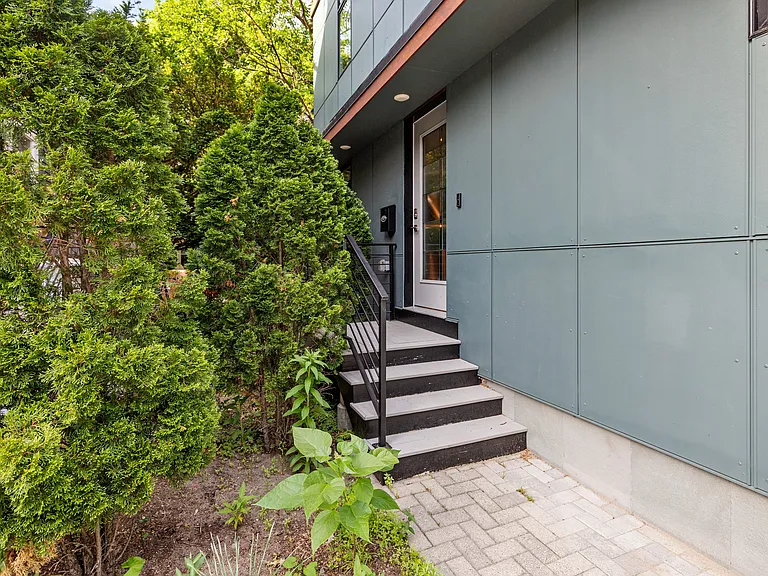 55 Reed St — Photo 3