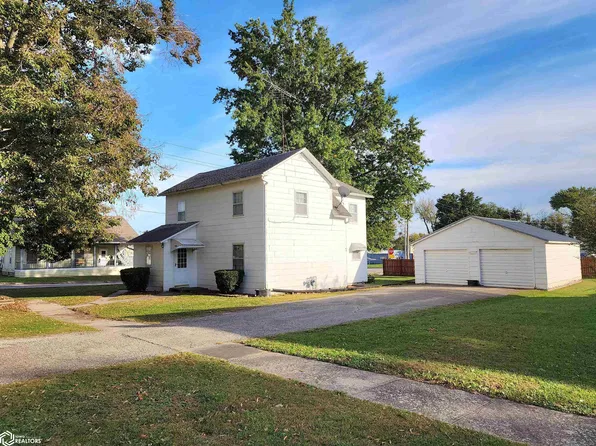 420 E State St, Corydon, IA 50060
