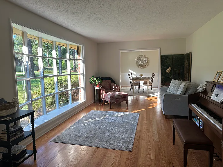 804 Valley View St — Photo 11