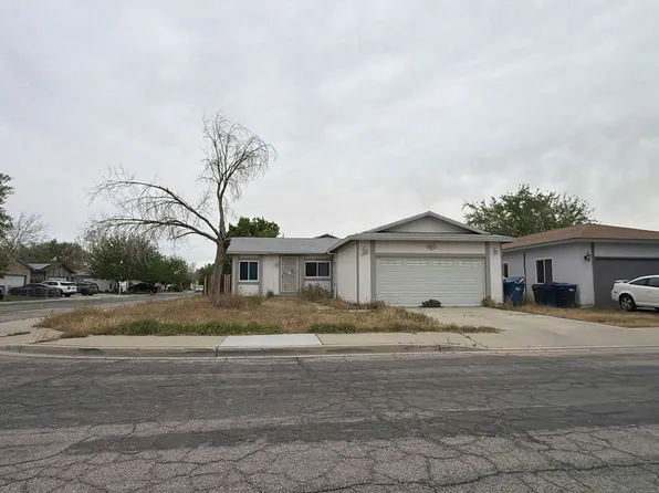 2203 Rosewood Ave, Lancaster, CA 93535