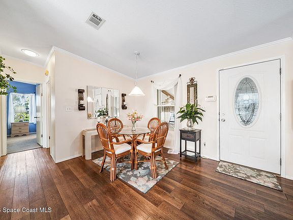 4th image of 1854 Mango St NE