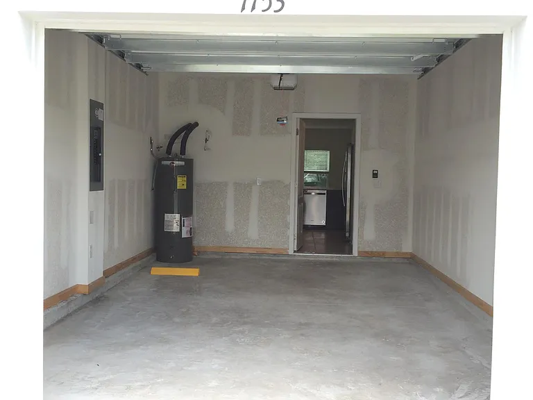 7751 Legacy Trl — Photo 18