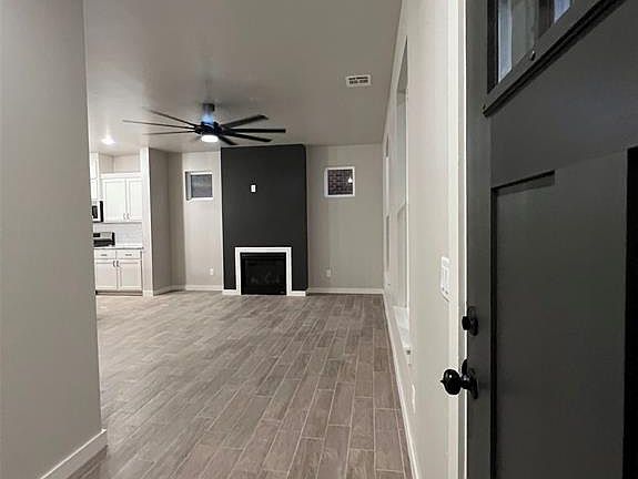 3rd image of 1608 NE 10th St