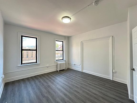 3rd image of 569 Bergen Ave #6D