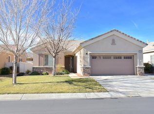 10852 Katepwa Rd, Apple Valley, CA 92308