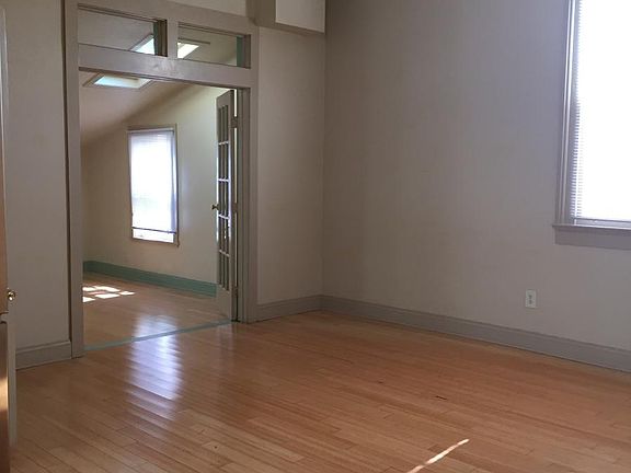 4th image of 5215 Magazine St #D