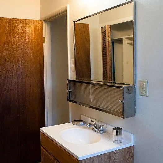 34 Lele St #B — Photo 6