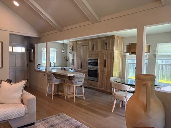 3rd image of 138 Nissen Rd Unit 1