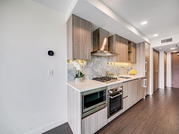 3rd image of 8800 Hazelbridge Way #618
