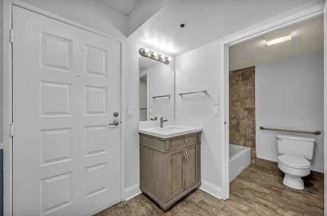 Mountain View Apartments — Photo 4