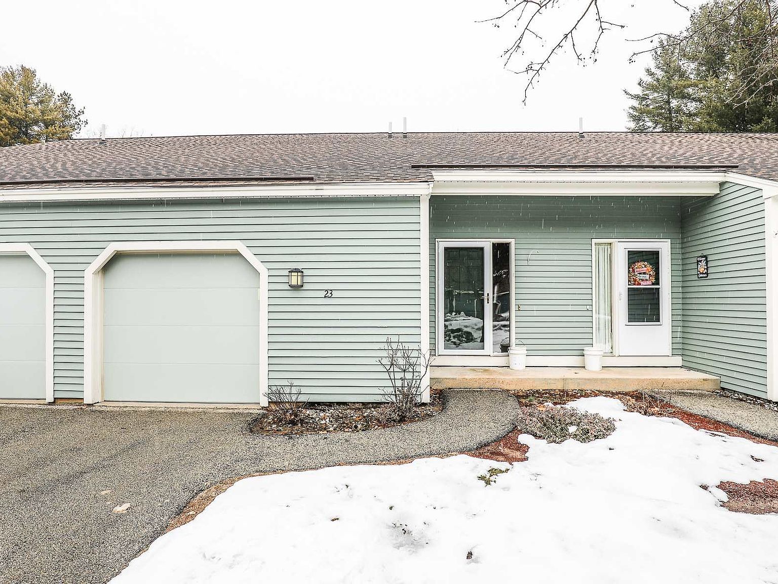 23 Indian Rock Road Merrimack NH 03054 Zillow