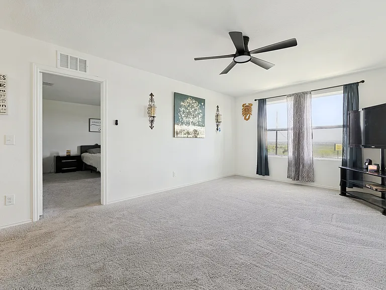 5810 Rue Picasso — Photo 13