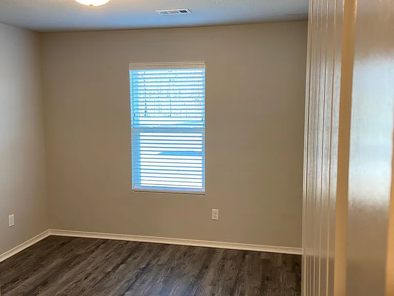 1605 Ryder St — Photo 11
