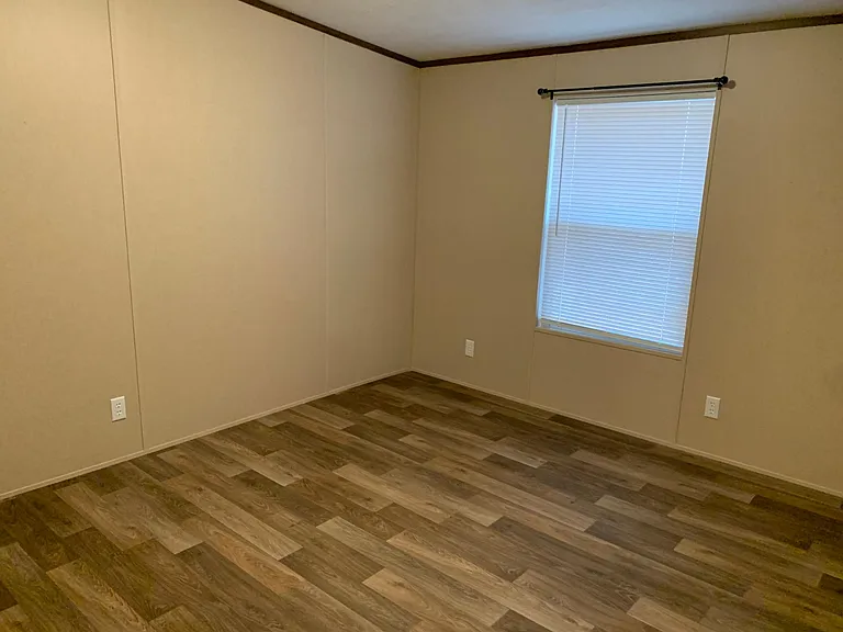 306 Lakanwood Ln — Photo 11