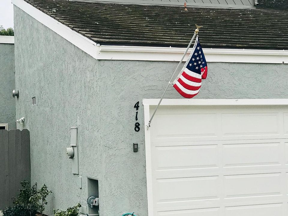 1st image of 418 Harbor Lights Ln