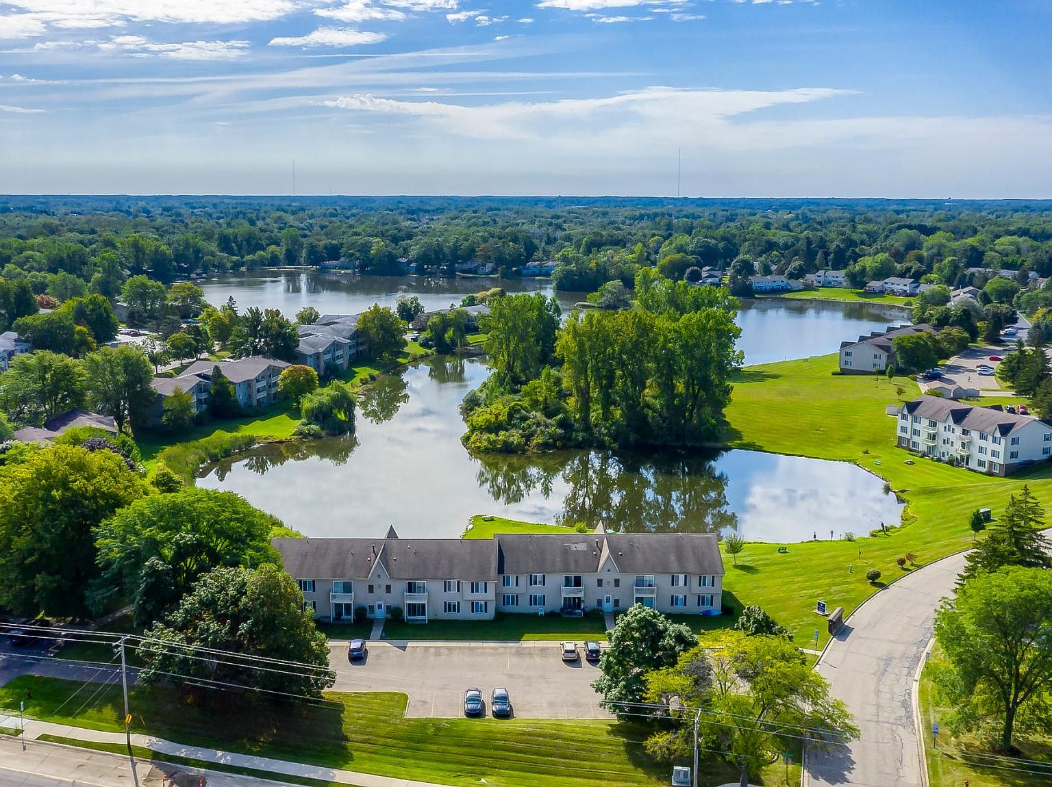 2107 Lac Du Mont Dr #61, Haslett, MI 48840 | Zillow