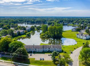2107 Lac Du Mont Dr #61, Haslett, MI 48840