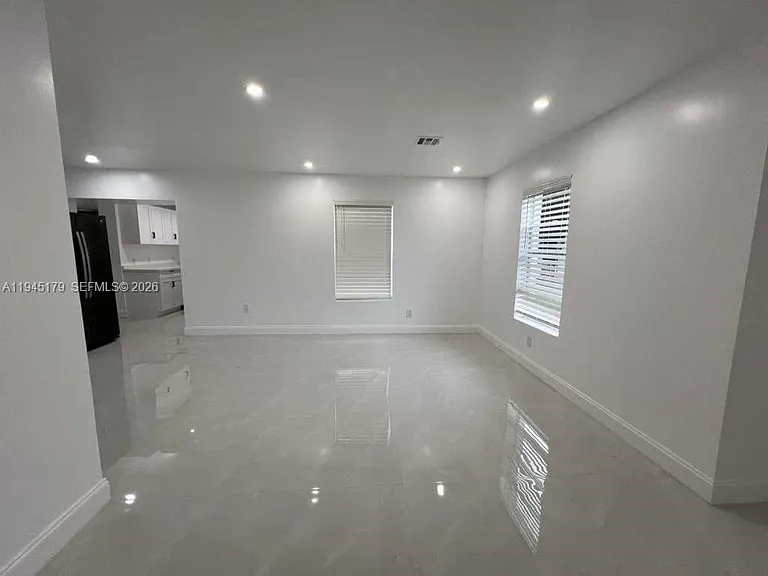 2850 NW 7th St — Photo 3