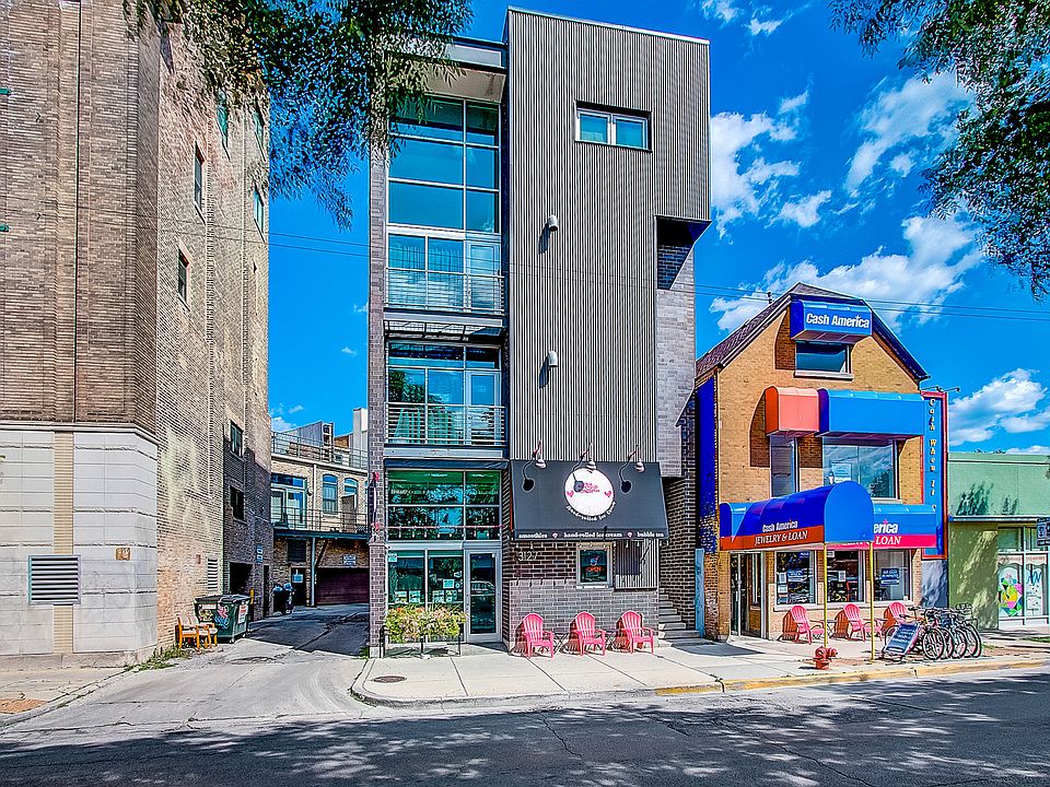 1st image of 3127 N Ashland Ave APT 3