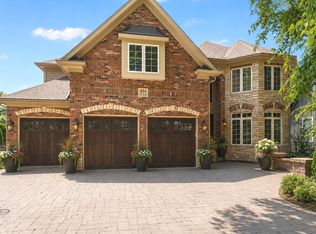 434 W Benton Ave, Naperville, IL 60540
