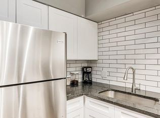 715 Barton St #715, Saint Louis, MO 63104