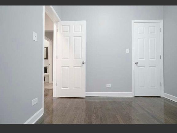 3rd image of 625 N Monticello Ave #1