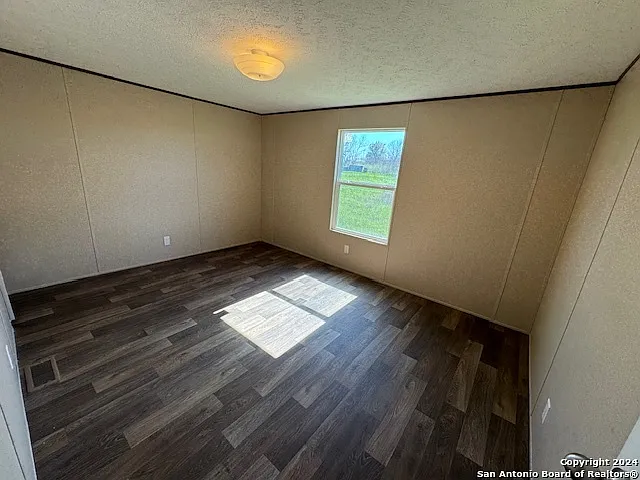 18480 Leal Rd — Photo 16