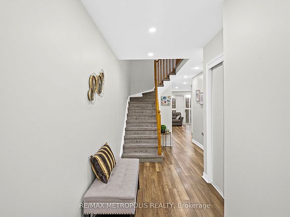 5th image of 200 Cresthaven Rd #59
