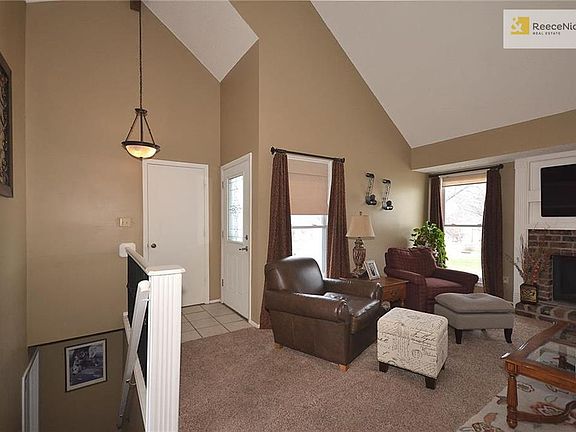 Open entryway with new lighting