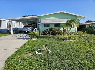 6015 Grand Oaks Dr SE, Winter Haven, FL 33884