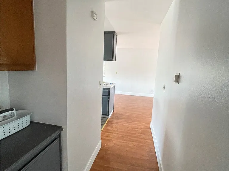 4880 Pacific Ave — Photo 12