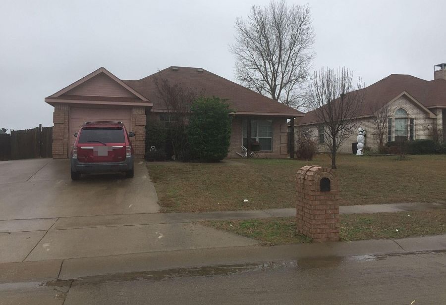 1st image of 628 Oliver Ln