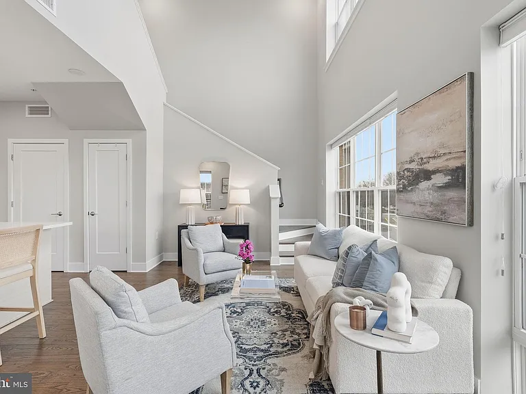 502 Diamondback Dr #204 — Photo 4
