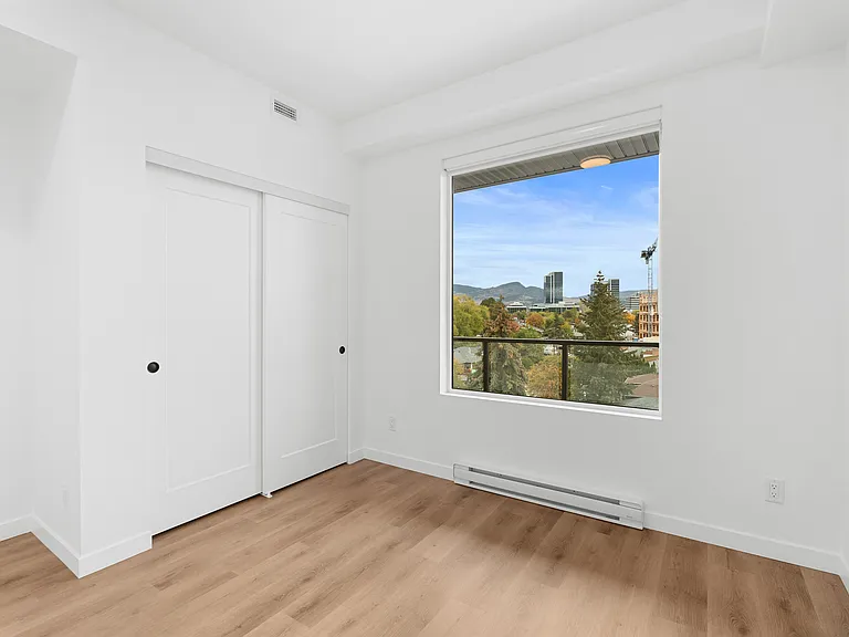 1301 Belaire Ave #435 — Photo 8