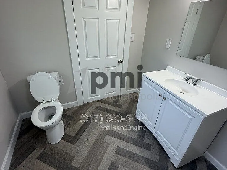 1620 Norton Ave — Photo 3