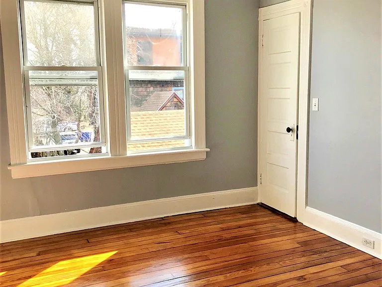 27 Harborview Ave #2 — Photo 12