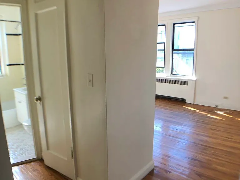 2751 Homecrest Ave #3M — Photo 6