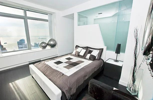 Rented by NOVO | media 52