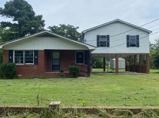 1311 Robinson St, Hartsville, SC 29550