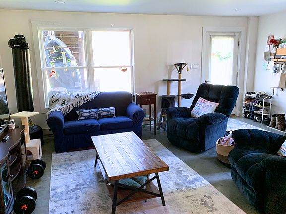 2nd image of 1035 Coddington Rd #2