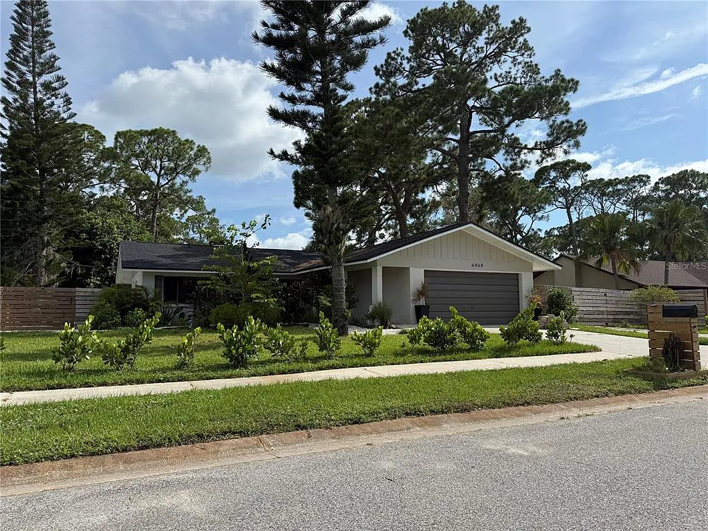 3 bed, 2.0 bath, 1540 sqft, $3,500 — Photo 1
