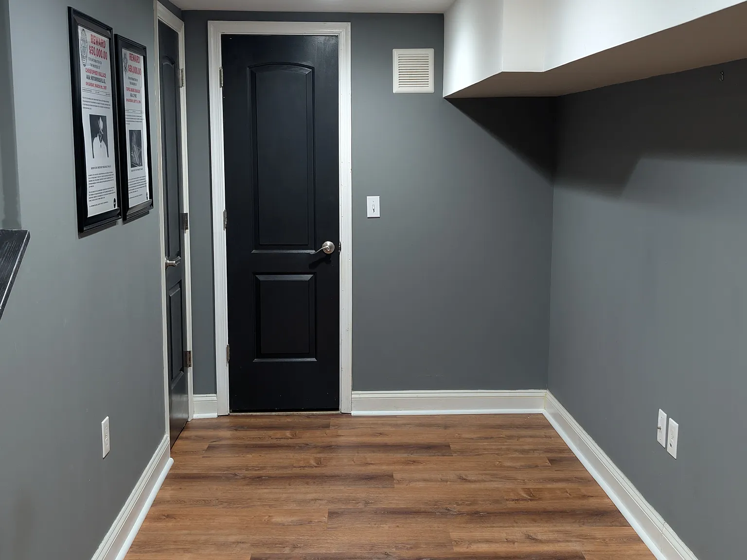 1 bed, 1000 sqft, $1,300 — Photo 1