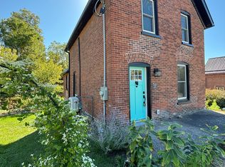 22 York St, Prince Edward County, ON K0K 2T0