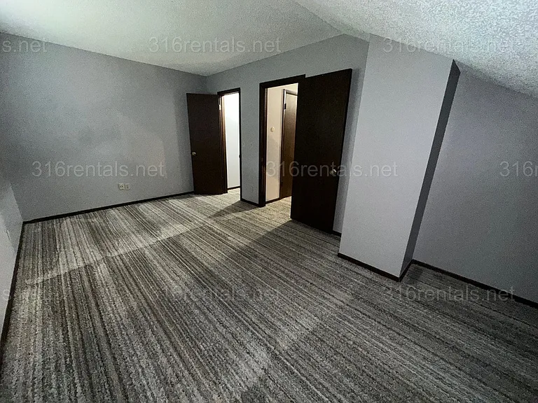 866 N Nims Ave — Photo 15