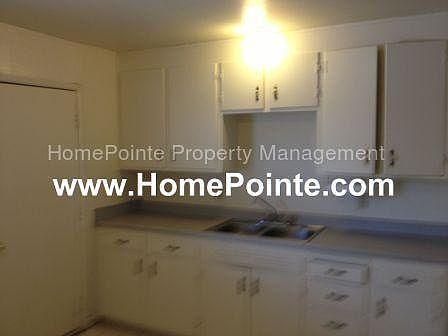 2nd image of 1026 Harris Ave