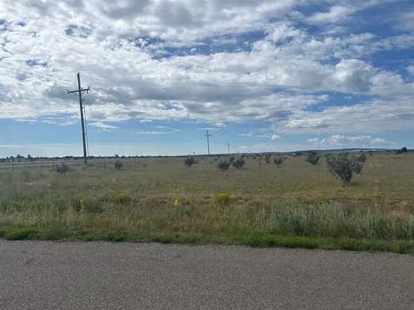 8 Equestrian Park Rd, Edgewood, NM 87015