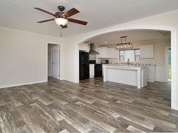 3rd image of 5 Charles St